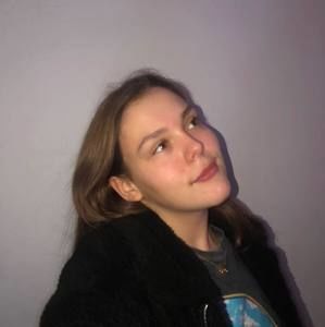 Meet your Posher, Emilie